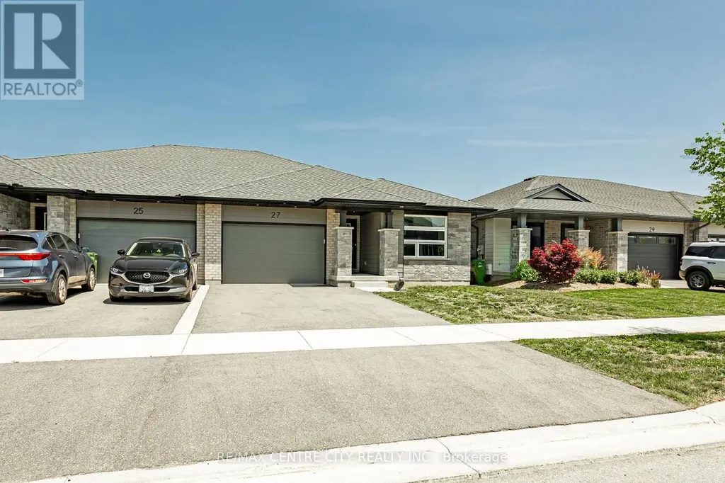 27 Silverleaf Path St. Thomas ON N5R 0N6
