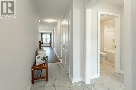 27 Silverleaf Path St. Thomas ON N5R 0N6