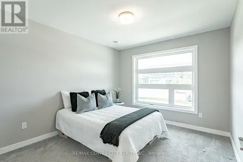 27 Silverleaf Path St. Thomas ON N5R 0N6