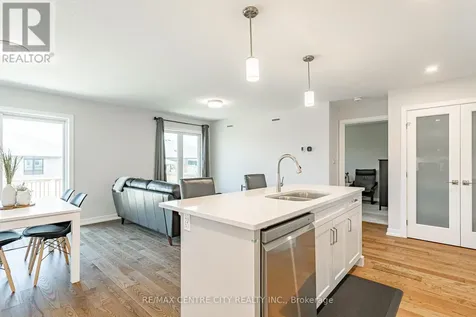 27 Silverleaf Path St. Thomas ON N5R 0N6