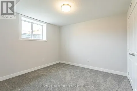 27 Silverleaf Path St. Thomas ON N5R 0N6