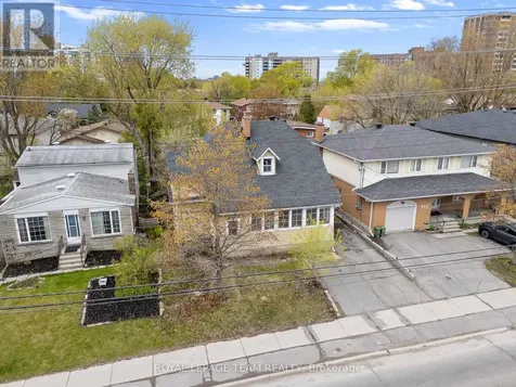 910 Pinecrest Road Ottawa ON K2B 6B3