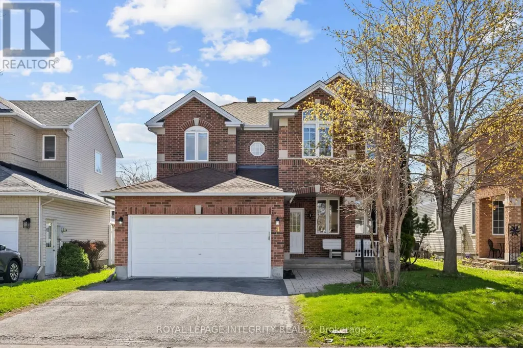 4 Tamarack Place North Ottawa ON K2J 4R3