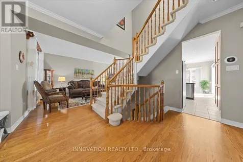 2 Gros Morne Court Ottawa ON K2M 2W7