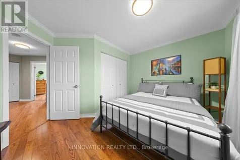 2 Gros Morne Court Ottawa ON K2M 2W7