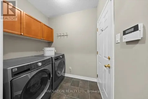 2 Gros Morne Court Ottawa ON K2M 2W7