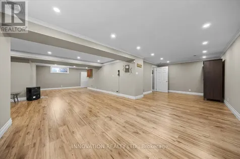 2 Gros Morne Court Ottawa ON K2M 2W7