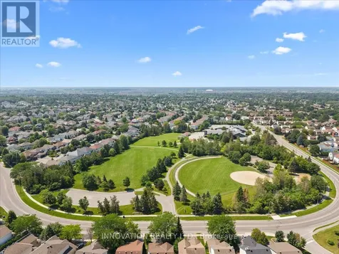 2 Gros Morne Court Ottawa ON K2M 2W7