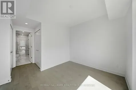 180 George Street Ottawa ON K1N 0G8