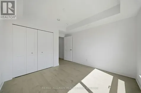 180 George Street Ottawa ON K1N 0G8