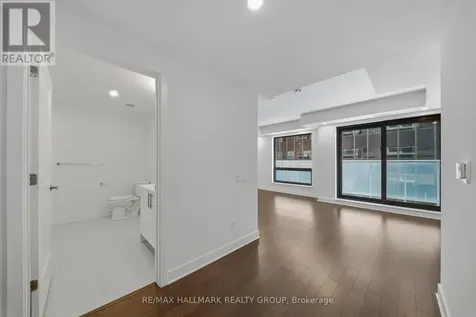 180 George Street Ottawa ON K1N 0G8