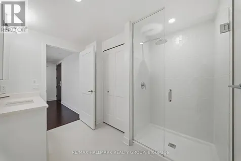 180 George Street Ottawa ON K1N 0G8
