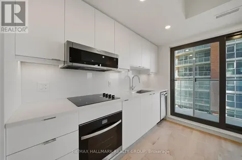 180 George Street Ottawa ON K1N 0G8