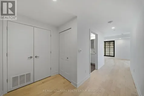 180 George Street Ottawa ON K1N 0G8