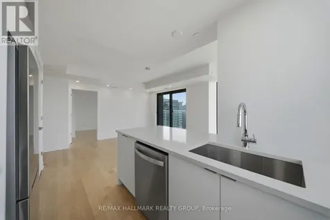 180 George Street Ottawa ON K1N 0G8