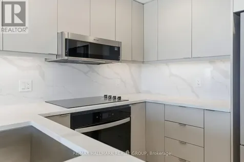 180 George Street Ottawa ON K1N 0G8