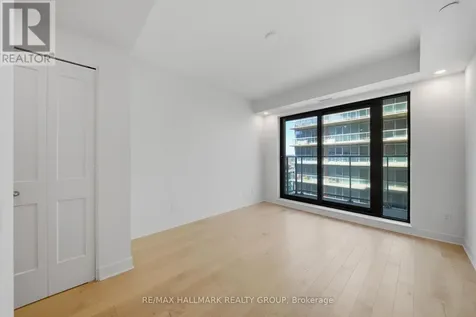 180 George Street Ottawa ON K1N 0G8