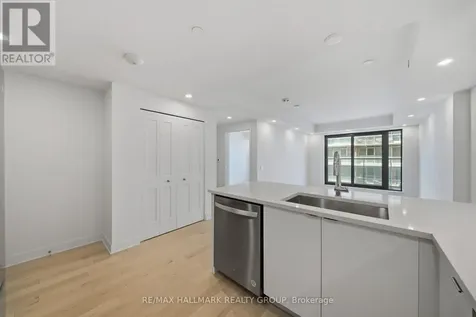180 George Street Ottawa ON K1N 0G8
