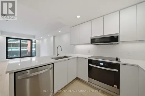 180 George Street Ottawa ON K1N 0G8