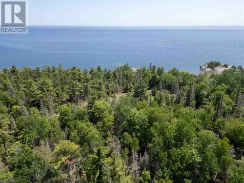26 Walker Lane Huron Shores ON P0R 1L0