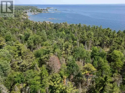 26 Walker Lane Huron Shores ON P0R 1L0