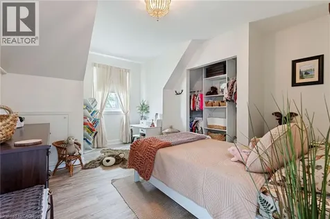 1015 Queen Street Courtland ON N0J 1E0