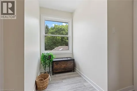 1015 Queen Street Courtland ON N0J 1E0