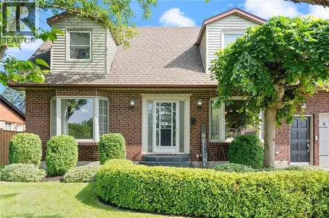 1015 Queen Street Courtland ON N0J 1E0