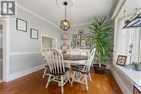 1015 Queen Street Courtland ON N0J 1E0