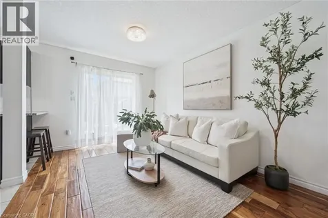 45 Captain Mccallum Drive New Hamburg ON N3A 0B6