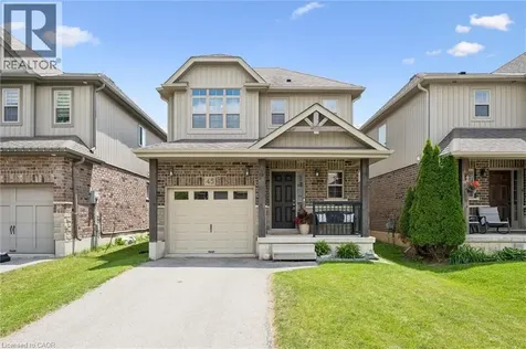 45 Captain Mccallum Drive New Hamburg ON N3A 0B6