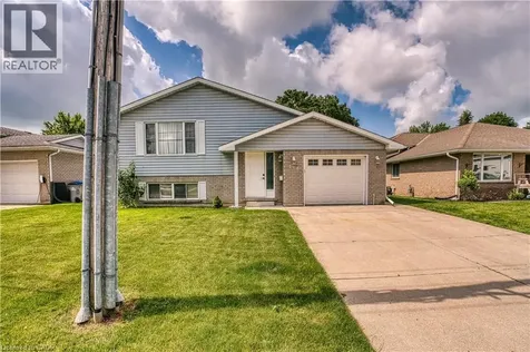 718 Edgar Street West Listowel ON N4W 1H7
