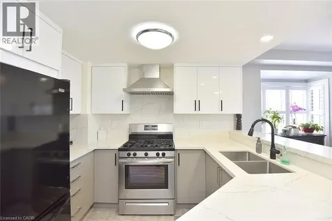 2774 King Street East Hamilton ON L8G 1J4