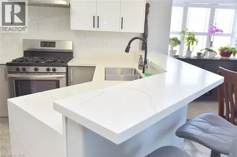 2774 King Street East Hamilton ON L8G 1J4