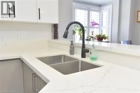 2774 King Street East Hamilton ON L8G 1J4