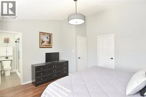 2774 King Street East Hamilton ON L8G 1J4