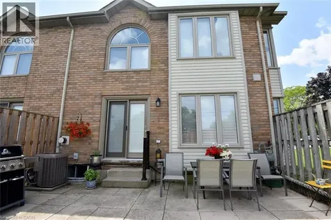 2774 King Street East Hamilton ON L8G 1J4