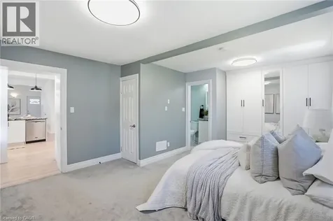 118 Victoria Street Brantford ON N3S 3K8