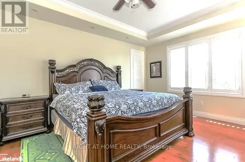 16 Wasaga Sands Drive Wasaga Beach ON L9Z 1J6