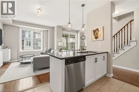392 Cranbrook Common Oakville ON L6H 0P9
