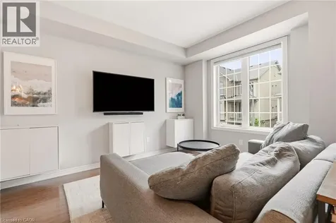 392 Cranbrook Common Oakville ON L6H 0P9