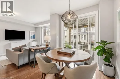 392 Cranbrook Common Oakville ON L6H 0P9