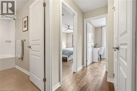 392 Cranbrook Common Oakville ON L6H 0P9