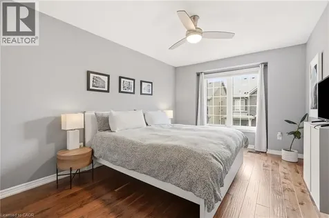 392 Cranbrook Common Oakville ON L6H 0P9