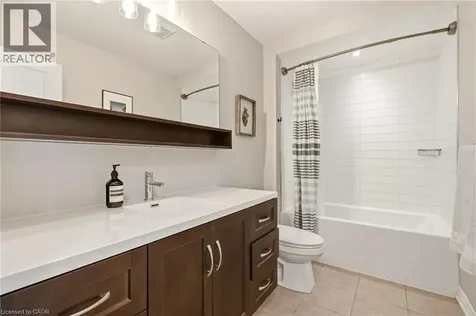 392 Cranbrook Common Oakville ON L6H 0P9