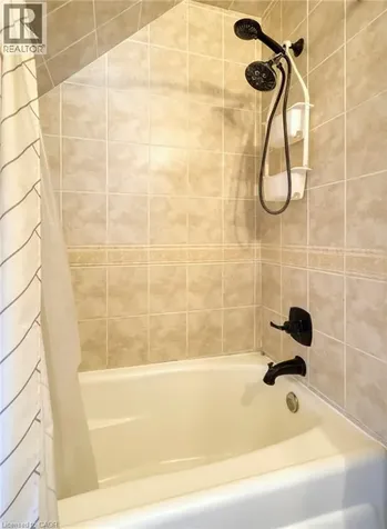29 Andrew Street Kitchener ON N2H 5R1