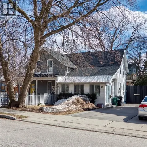 29 Andrew Street Kitchener ON N2H 5R1