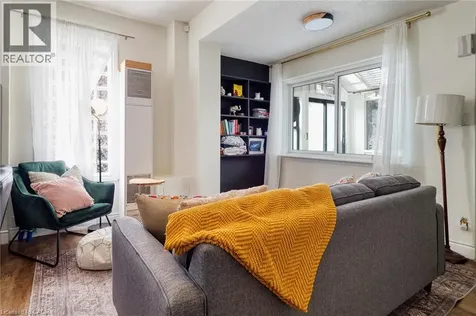 29 Andrew Street Kitchener ON N2H 5R1