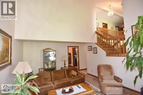 3915 Villa Borghese Drive Windsor ON N9G 2K3