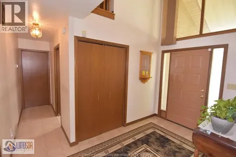 3915 Villa Borghese Drive Windsor ON N9G 2K3